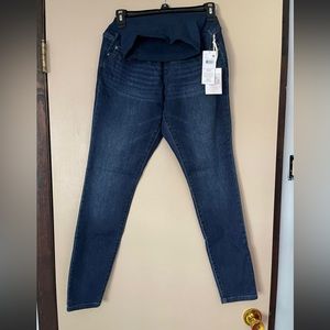 Jessica Simpson Maternity Jeans